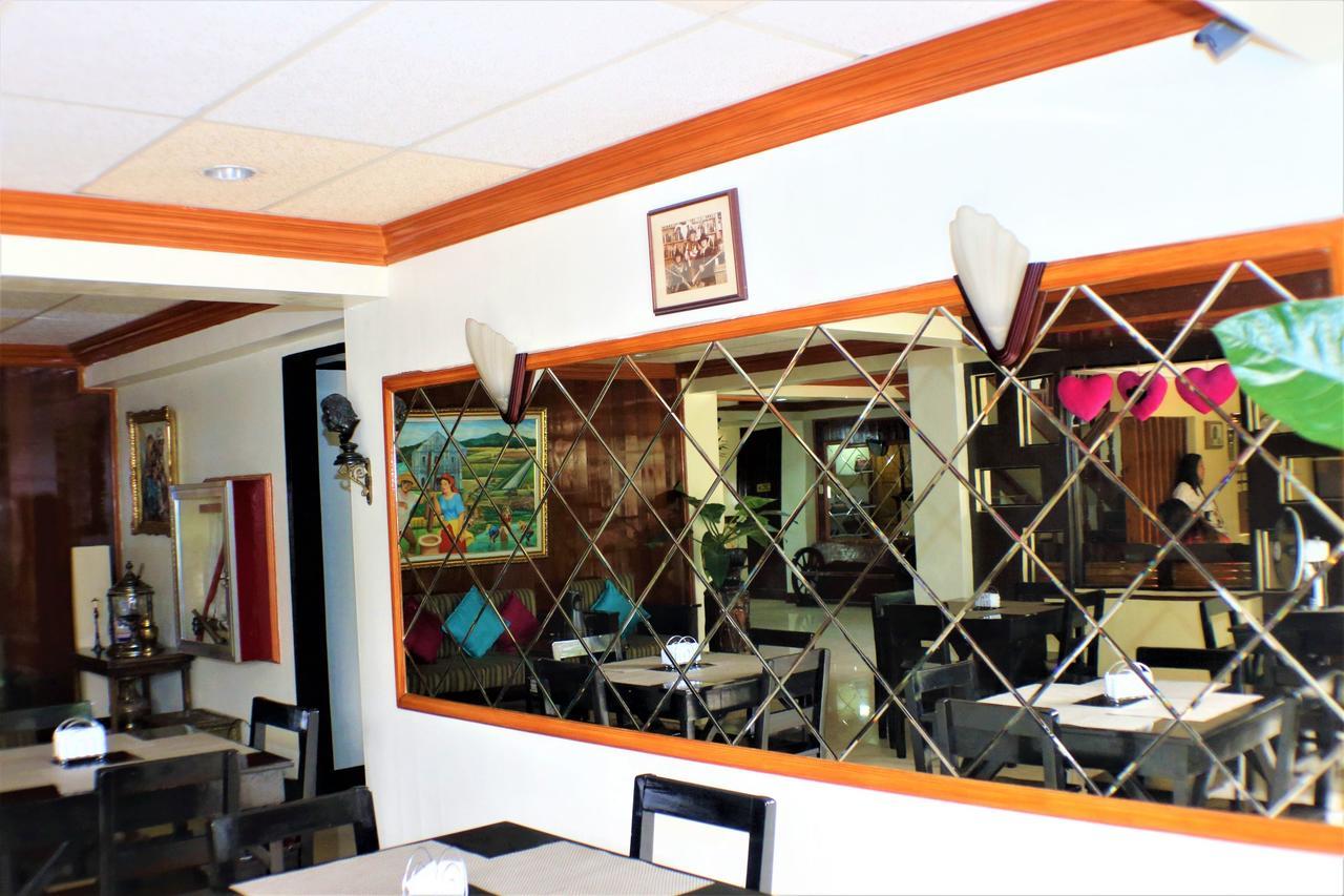Zen Rooms Vest Grand Suites Bohol Тагбиларан Сити Екстериор снимка